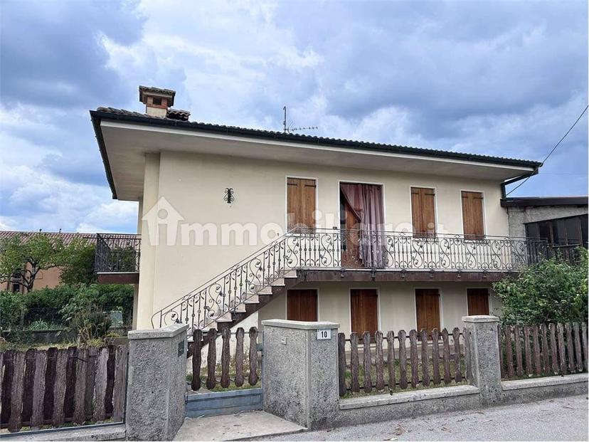 Terratetto unifamiliare 208 m², buono stato, Pieve di Soligo — foto 14 di 22