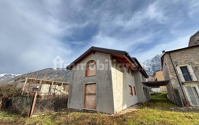 Villa unifamiliare via Marane Palazzo, Marane, Sulmona — foto 4 di 18