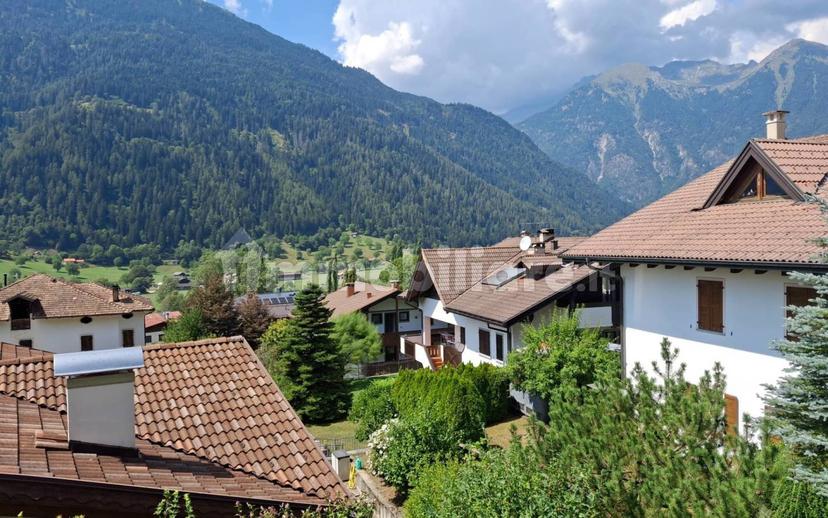 Trilocale via al Sole 43, Centro, Pinzolo — foto 3 di 36