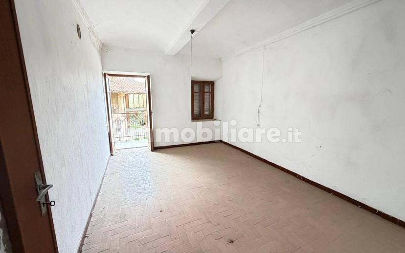 Casale regione Centanito 4, Corneliano d'Alba — foto 7 di 30