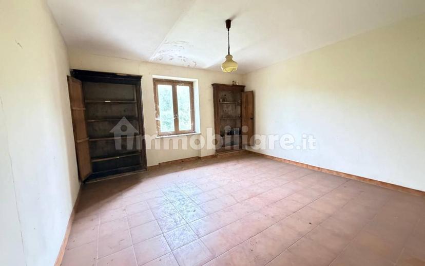 Casale regione Centanito 4, Corneliano d'Alba — foto 9 di 30