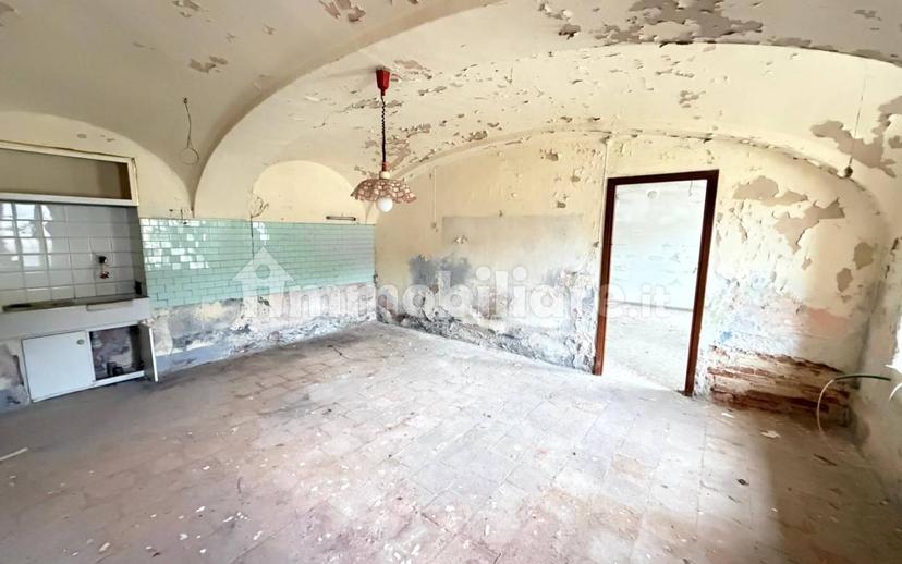 Casale regione Centanito 4, Corneliano d'Alba — foto 14 di 30