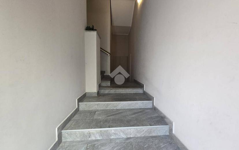 Quadrilocale via Edmondo de Amicis 2, Centro, Besana in Brianza — foto 16 di 33