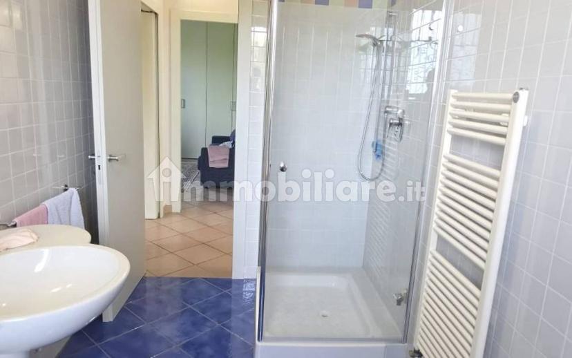 Villa unifamiliare Strada per Pavone 12, Centro, Pietra Marazzi — foto 2 di 77