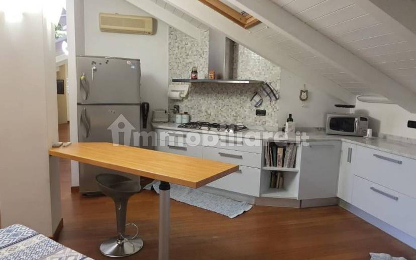 Villa unifamiliare Strada per Pavone 12, Centro, Pietra Marazzi — foto 3 di 77