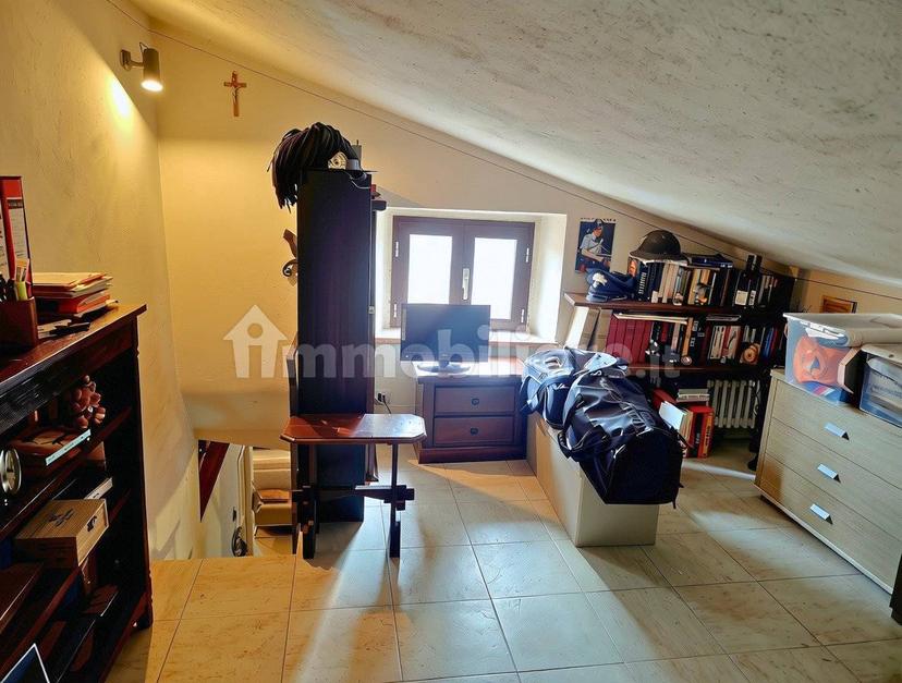 Trilocale vicolo della Schiaccia, Centro, Seggiano — foto 7 di 35