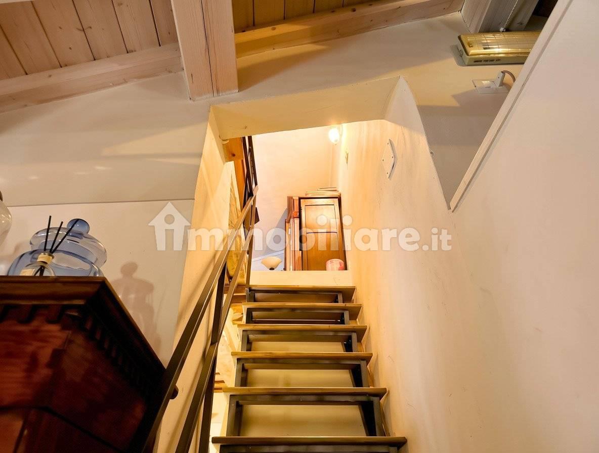 Trilocale vicolo della Schiaccia, Centro, Seggiano