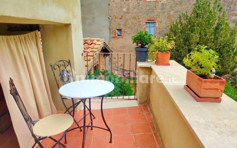 Trilocale vicolo della Schiaccia, Centro, Seggiano — foto 5 di 35