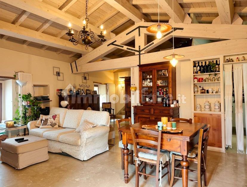 Trilocale vicolo della Schiaccia, Centro, Seggiano — foto 18 di 35