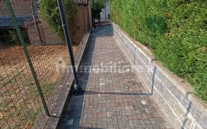 Trilocale via Sgarbina, Casteggio — foto 7 di 8