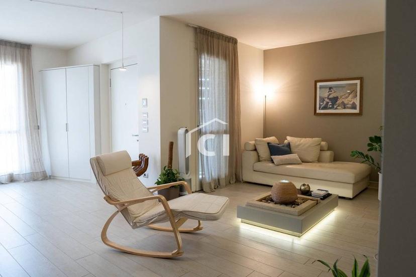 Attico ottimo stato, 165 m², Centro, Pescantina — foto 23 di 51