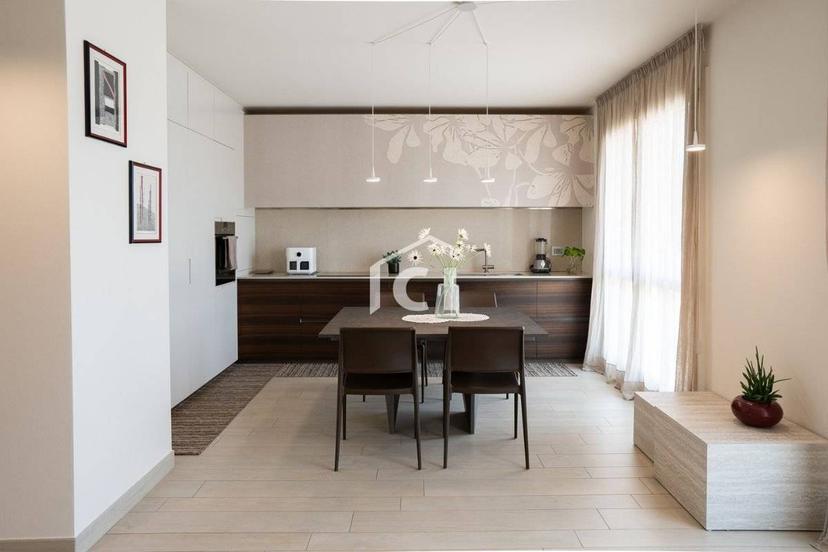 Attico ottimo stato, 165 m², Centro, Pescantina — foto 11 di 51