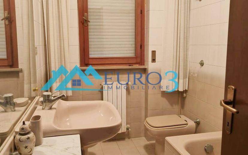 Appartamento largo dei Ginepri, Ascoli Piceno