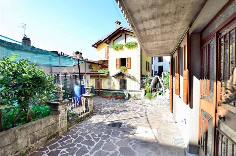 Villa bifamiliare via Bagatella, Centro, Sorisole — foto 14 di 52