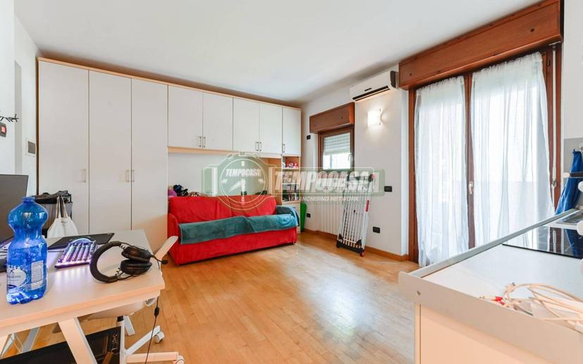 Monolocale via Don Pietro Lualdi 10, Ruginello, Vimercate — foto 3 di 18