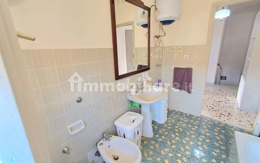 Trilocale Strada Asmara, Centro, Vetralla — foto 9 di 13