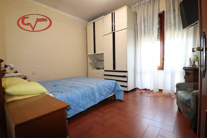 Appartamento in villa via Ammiraglio Burzagli, Città, Montevarchi — foto 6 di 14