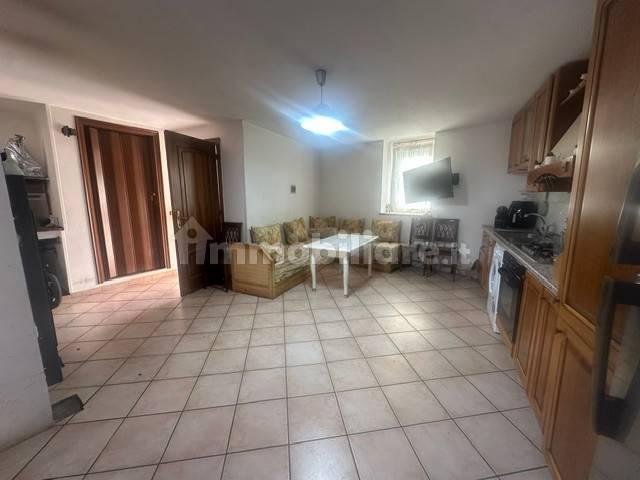 Terratetto unifamiliare 121 m², buono stato, Cerano — foto 12 di 51