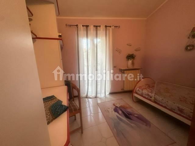 Terratetto unifamiliare 121 m², buono stato, Cerano — foto 15 di 51