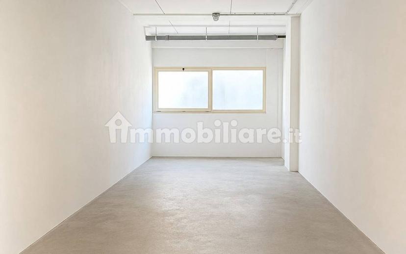 Quadrilocale via Mons. Alessandro Ganassini 11, Ospedaletto, Santa Lucia, Arcè, Pescantina — foto 12 di 17