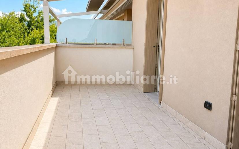 Quadrilocale via Mons. Alessandro Ganassini 11, Ospedaletto, Santa Lucia, Arcè, Pescantina — foto 5 di 17
