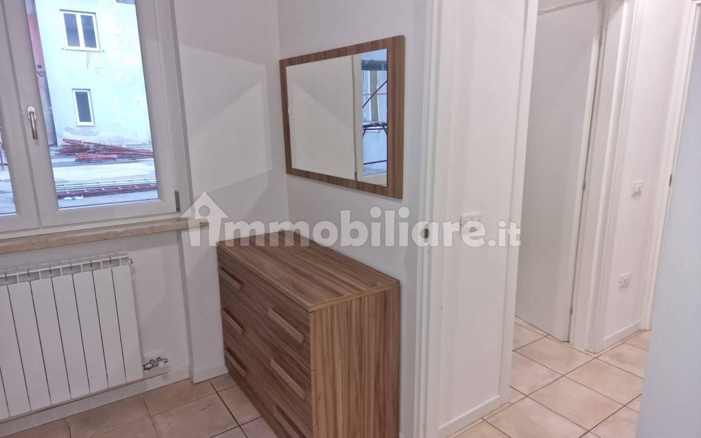 Bilocale nuovo, piano terra, Centro, Legnago