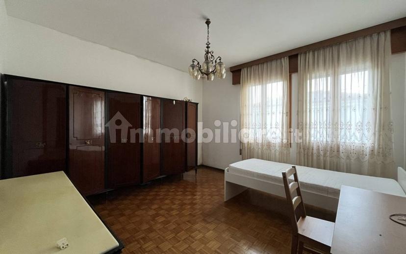 Stanza in affitto in casa indipendente via carini, Padova