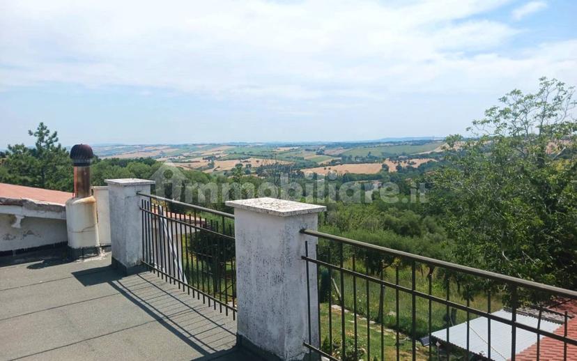 Casa colonica Località Poccioni, Troviggiano, Cingoli — foto 36 di 42