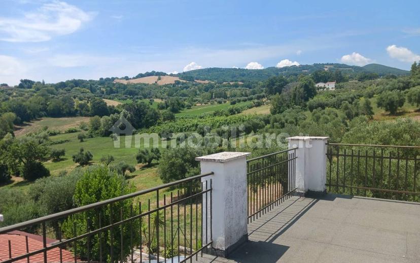 Casa colonica Località Poccioni, Troviggiano, Cingoli — foto 30 di 42