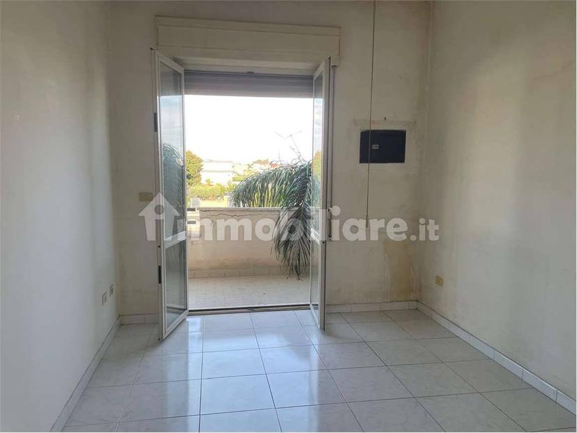 Villa bifamiliare via Tito Livio , 8, Mondragone — foto 7 di 30