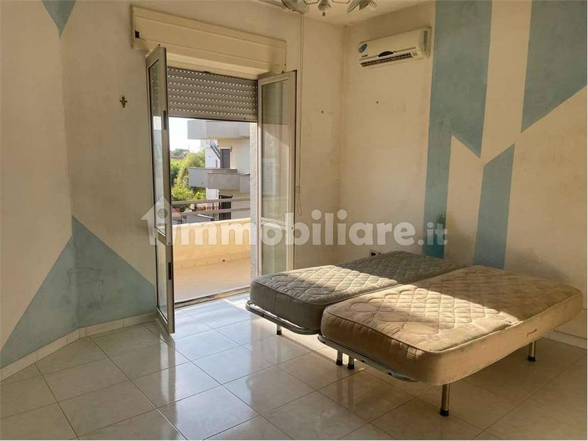 Villa bifamiliare via Tito Livio , 8, Mondragone — foto 22 di 30