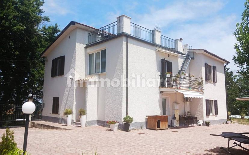 Casa colonica Località Poccioni, Troviggiano, Cingoli — foto 34 di 42