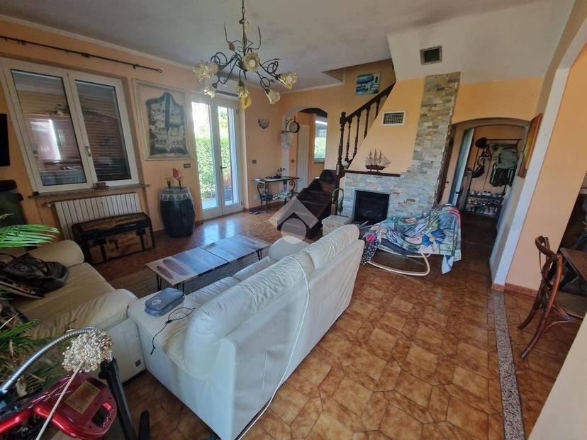 Villa bifamiliare, ottimo stato, 250 m², Maretto — foto 43 di 44