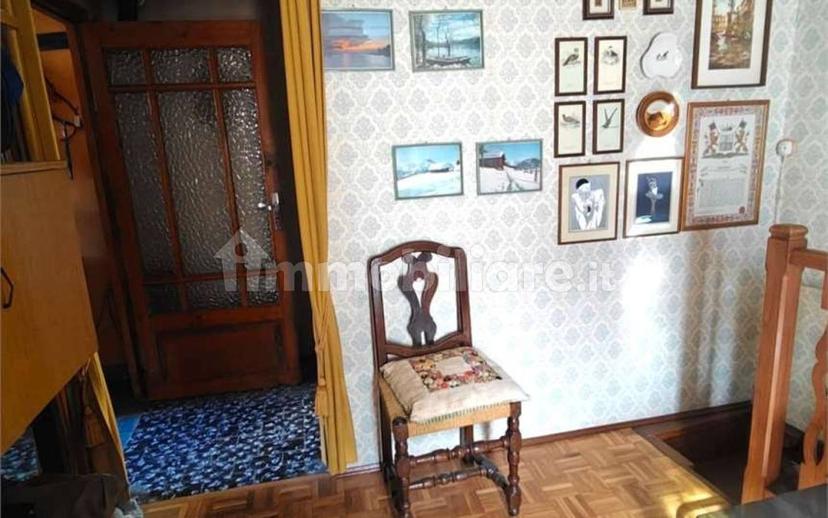 Trilocale via Rovarey 20, Centro, Donnas — foto 20 di 35