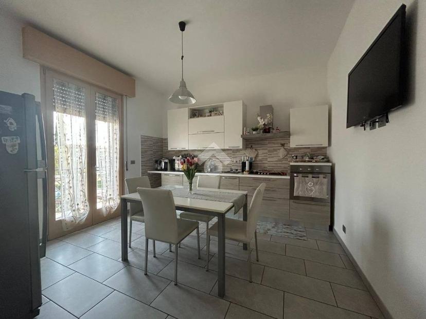 Villa bifamiliare, ottimo stato, 125 m², Tarmassia, Isola della Scala — foto 8 di 23