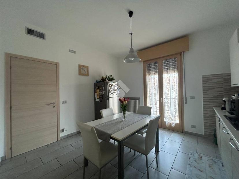 Villa bifamiliare, ottimo stato, 125 m², Tarmassia, Isola della Scala — foto 18 di 23