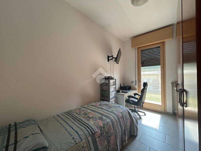 Villa bifamiliare, ottimo stato, 125 m², Tarmassia, Isola della Scala — foto 13 di 23