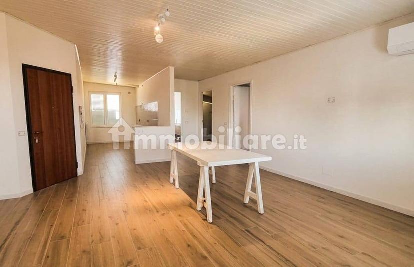 Mansarda via Giuseppe Verdi 131, Centro, Grottaminarda — foto 4 di 7