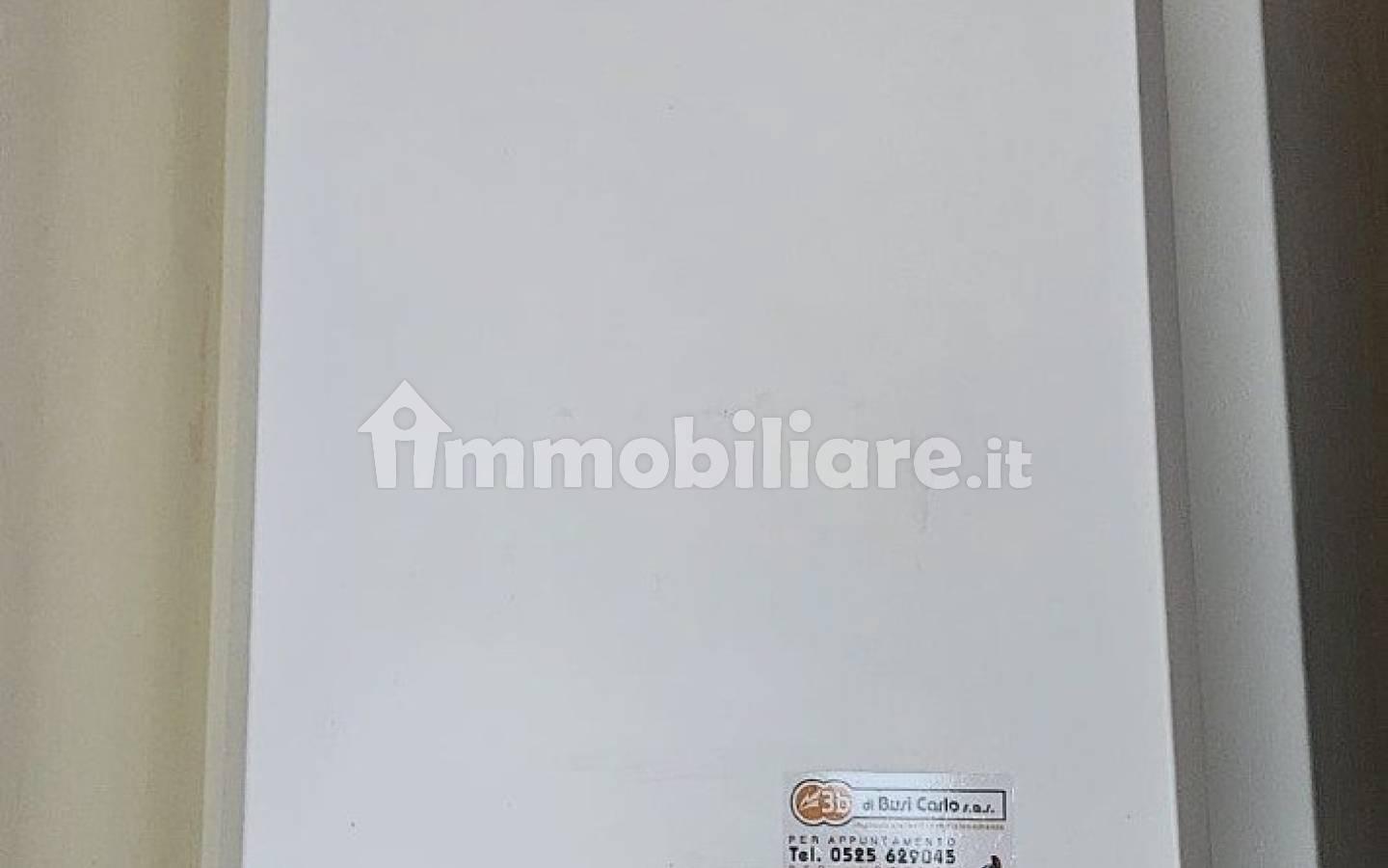 Bilocale via dei Principi Landi, Centro, Bardi