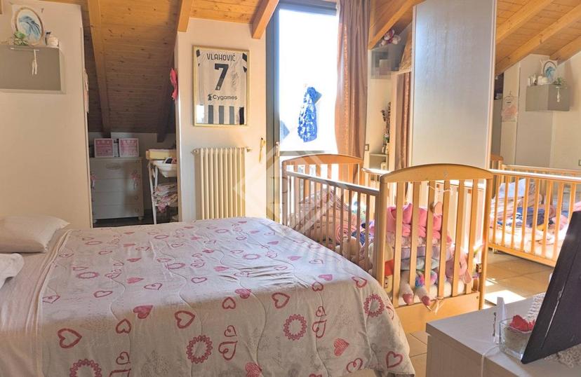 Trilocale ottimo stato, secondo piano, Centro, Vedano Olona — foto 10 di 11