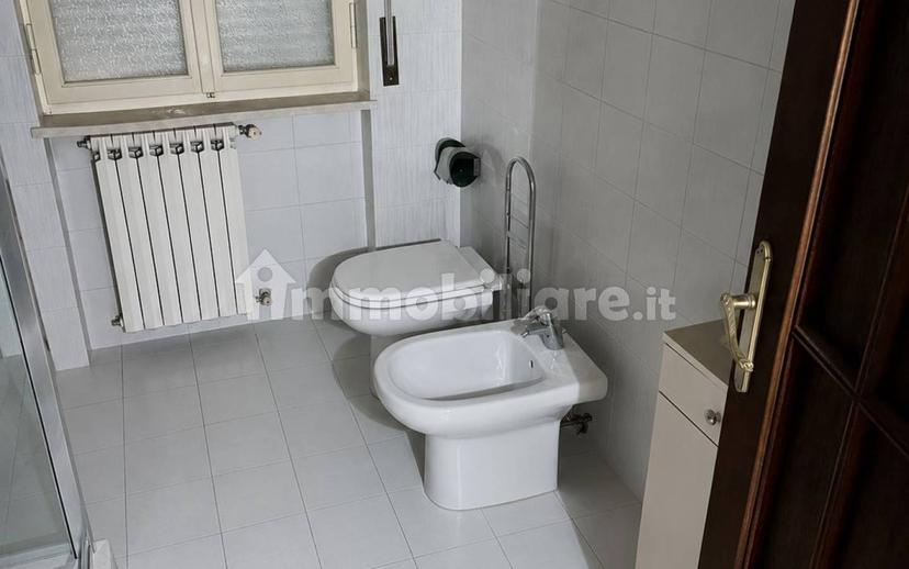 Villa bifamiliare via A. Badile, Mazzurega, Fumane — foto 16 di 37