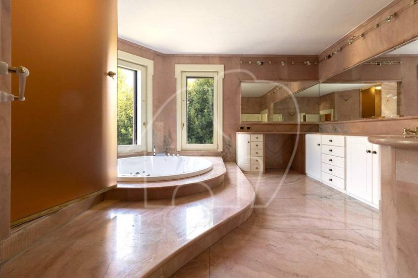 Villa unifamiliare, ottimo stato, 1535 m², Chiari — foto 9 di 29