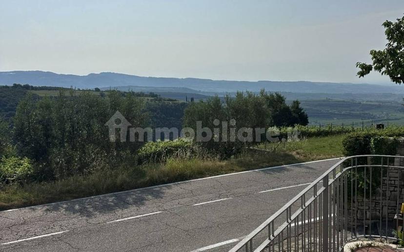 Villa bifamiliare via A. Badile, Mazzurega, Fumane — foto 7 di 37