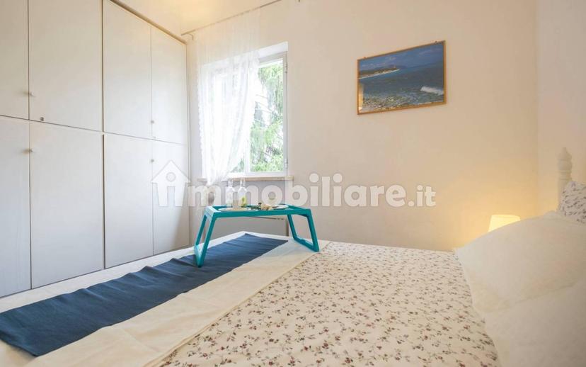 Trilocale via dei Garofani 28l, Villaggio Taunus, Numana