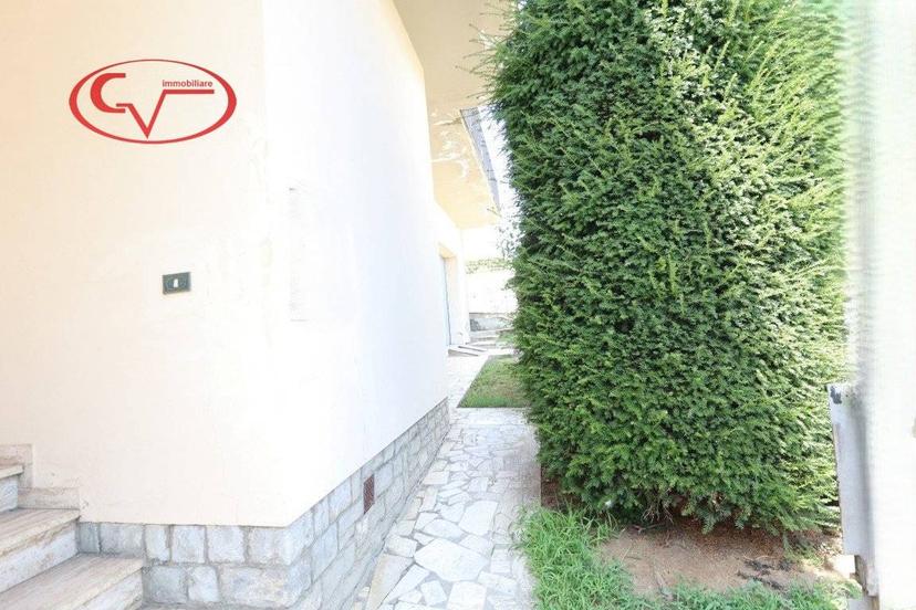 Villa unifamiliare via Guglielmo Oberdan, Centro, Bucine — foto 10 di 40