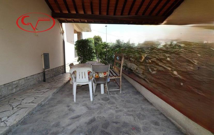 Villa unifamiliare via Guglielmo Oberdan, Centro, Bucine — foto 3 di 40