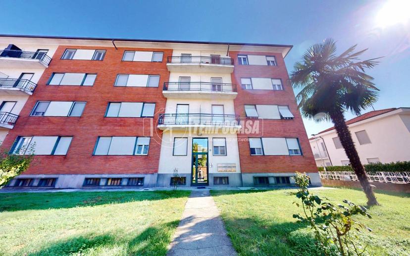 Trilocale via Montello, Centro, Bra — foto 10 di 20