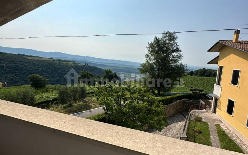 Villa bifamiliare via A. Badile, Mazzurega, Fumane — foto 37 di 37
