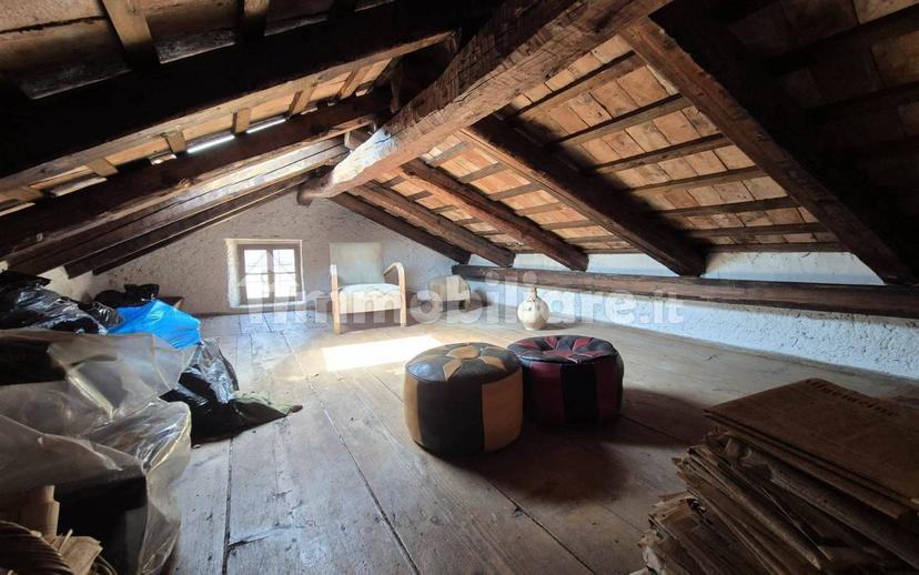 Casale frazione Aurisina 16, Aurisina, Malchina, San Pelagio, Duino-Aurisina