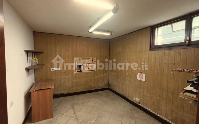 Villa unifamiliare, da ristrutturare, 171 m², Dormelletto — foto 8 di 34